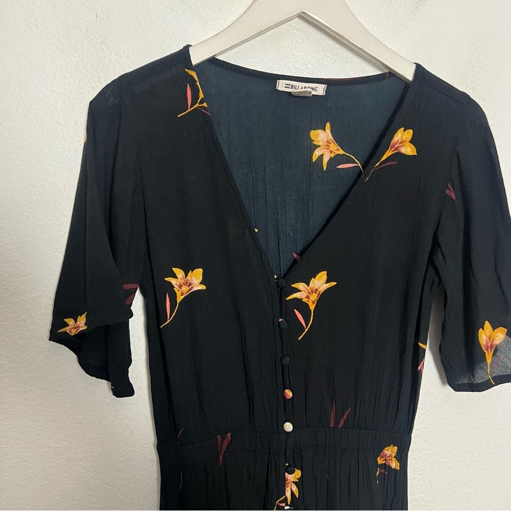 Billabong Short Sleeve Button Front Floral Printed Maxi Dress Black Size Small - Picture 5 of 11